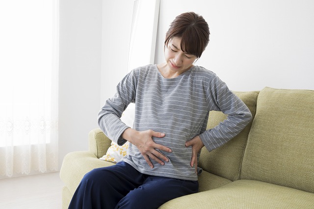 腹部膨満感とは